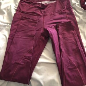 VS Knockout Leggings